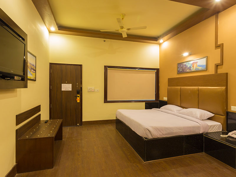 One Bed Room in Ginger Katra