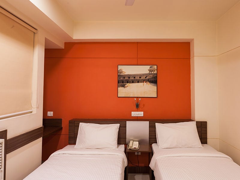 Twin Room in Ginger Indore